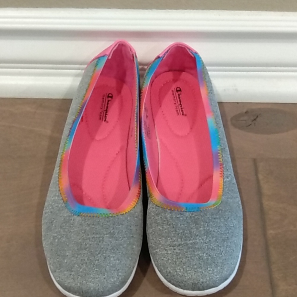Girls shoes